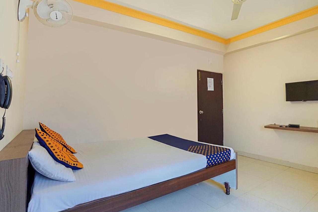 Hotel O Trisha Guest House Dam Dam Exterior foto