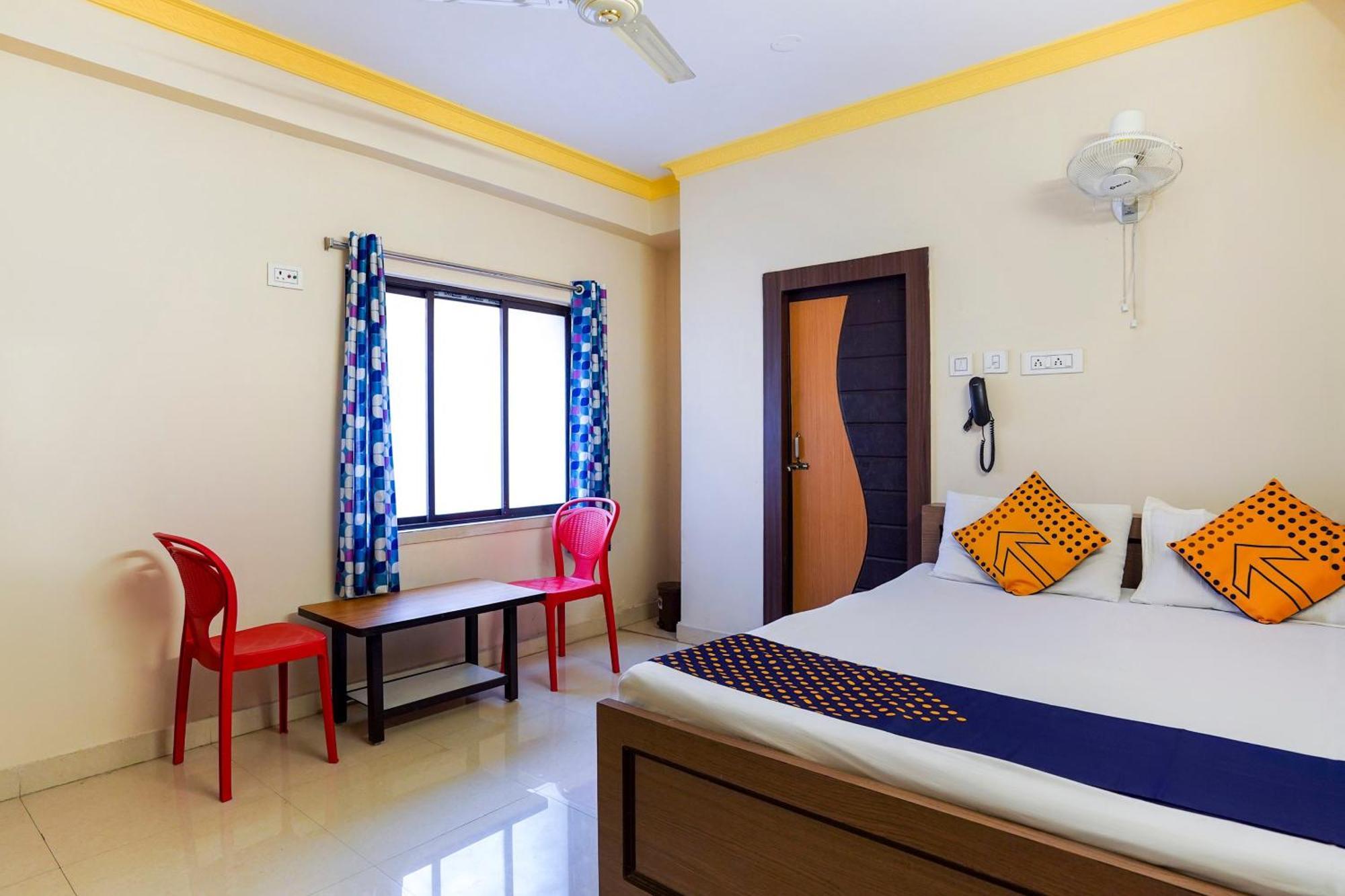 Hotel O Trisha Guest House Dam Dam Exterior foto