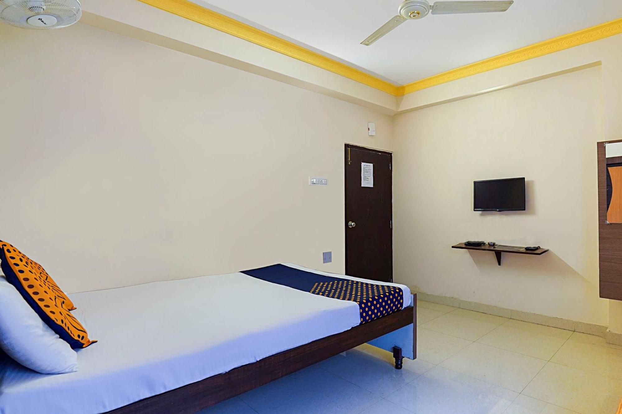 Hotel O Trisha Guest House Dam Dam Exterior foto