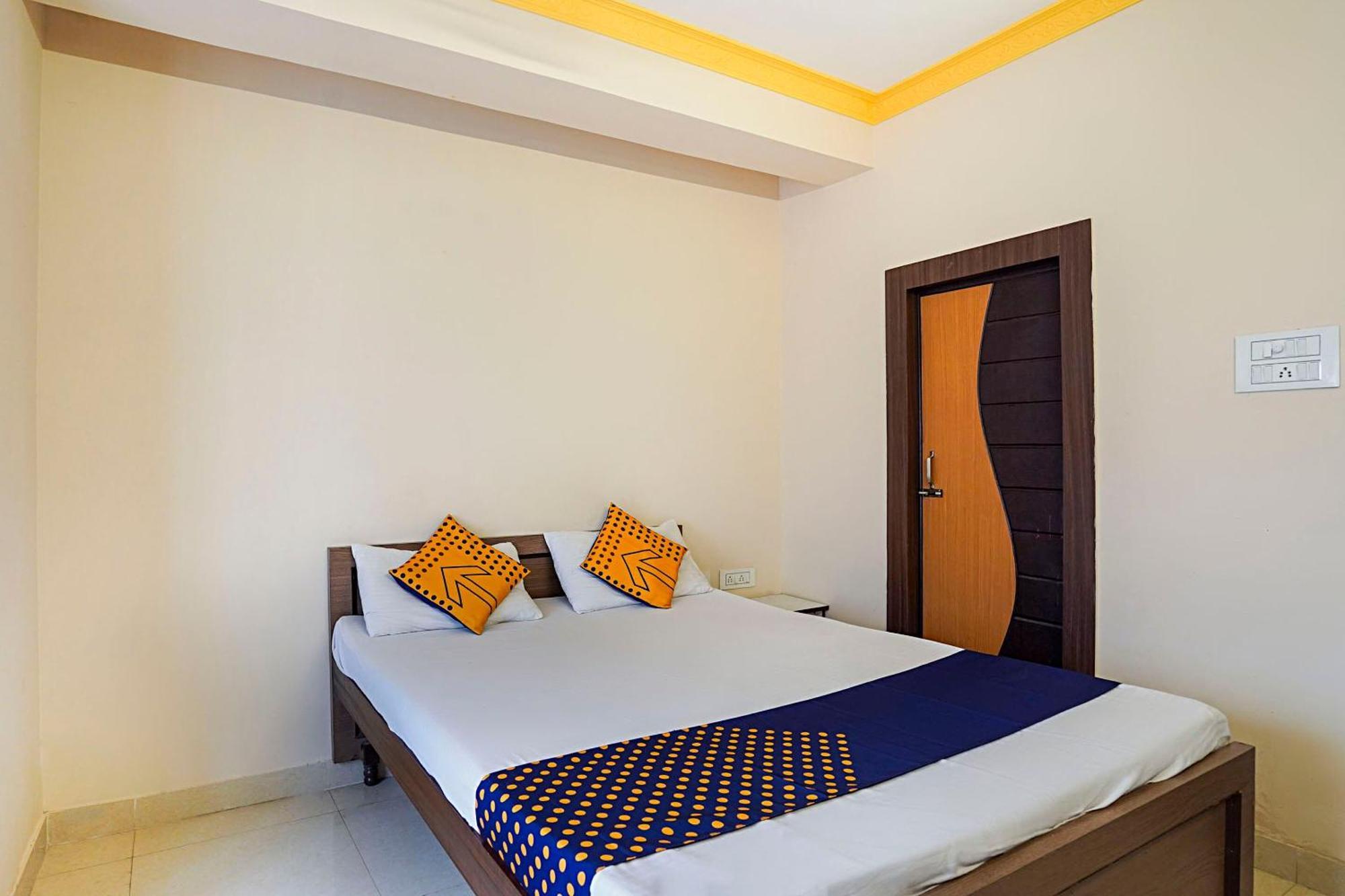 Hotel O Trisha Guest House Dam Dam Exterior foto