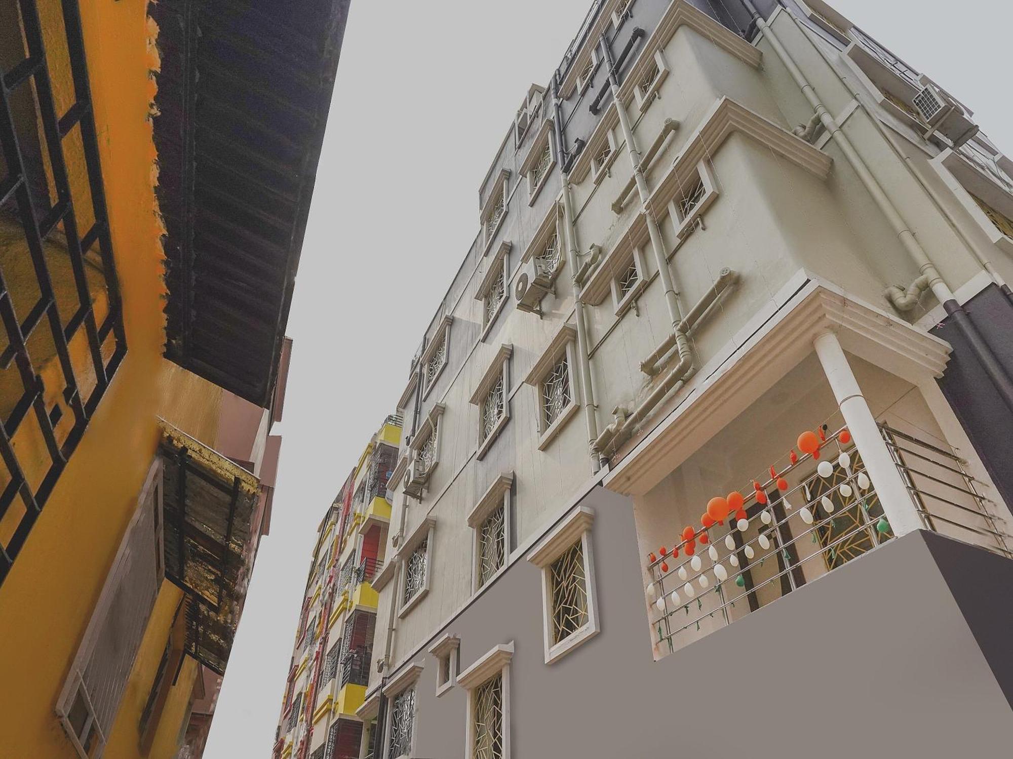Hotel O Trisha Guest House Dam Dam Exterior foto
